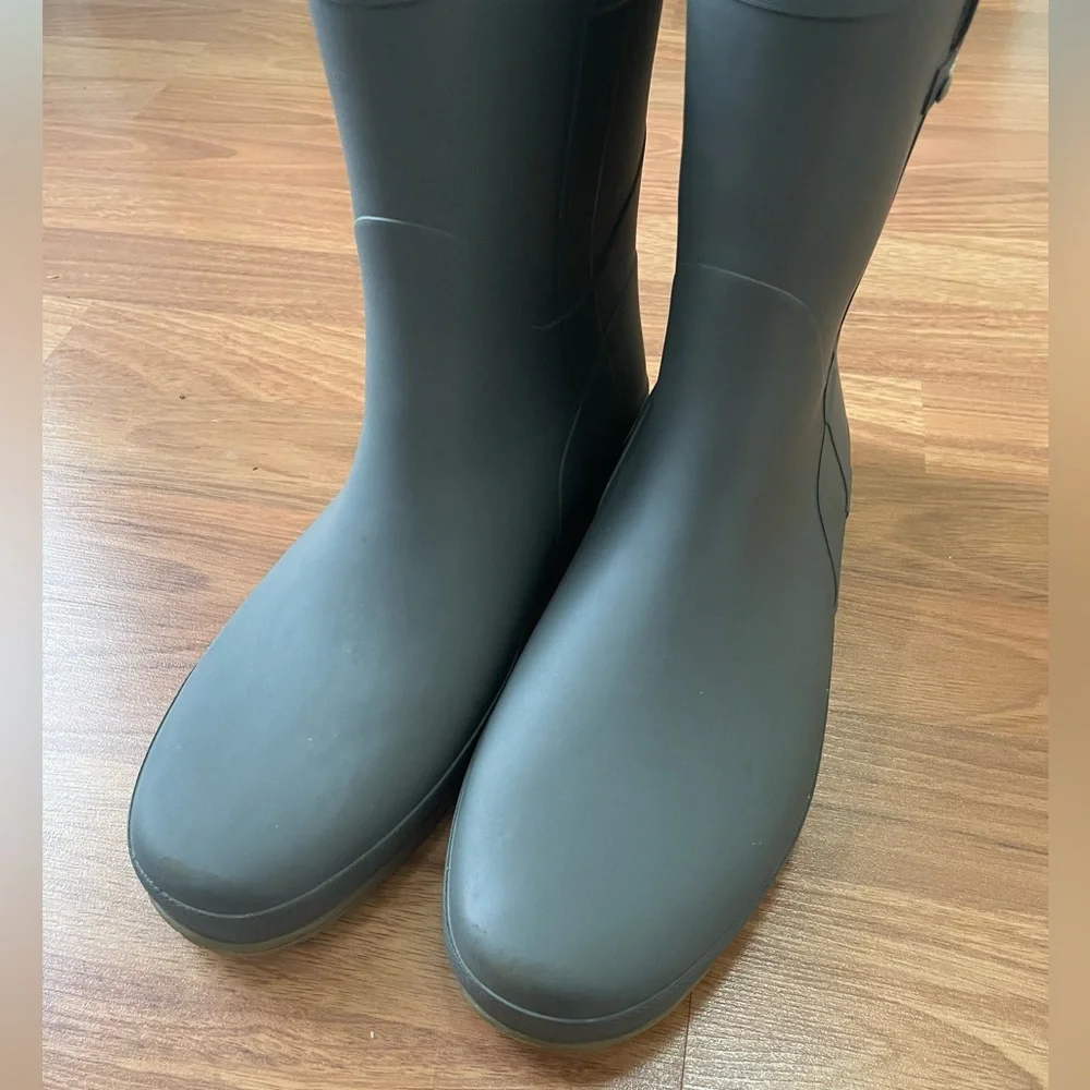Tretorn Dark Gray Rubber Rain Boots